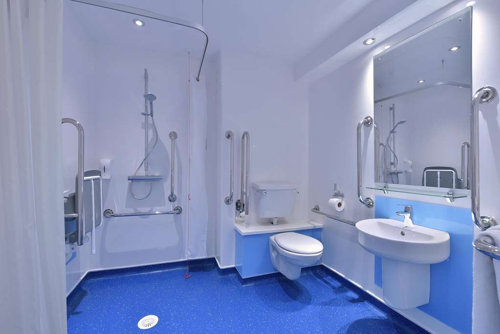 Travelodge Birmingham Sutton Coldfield Pokoj fotografie
