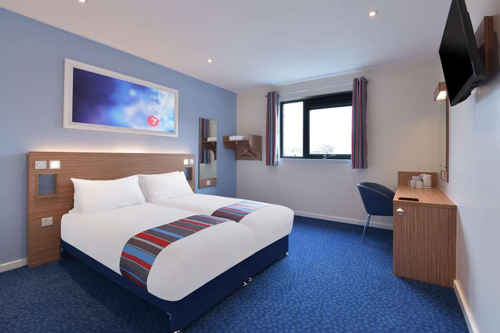 Travelodge Birmingham Sutton Coldfield Pokoj fotografie